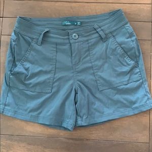 Prana hiking shorts size 2